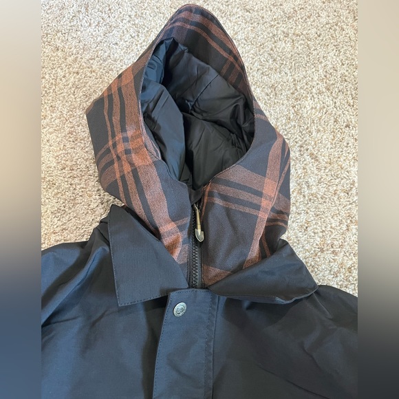 PICTURE Snowboard Jacket - Medium - Black and brown plaid - Excellent condition - Picture 4 of 6